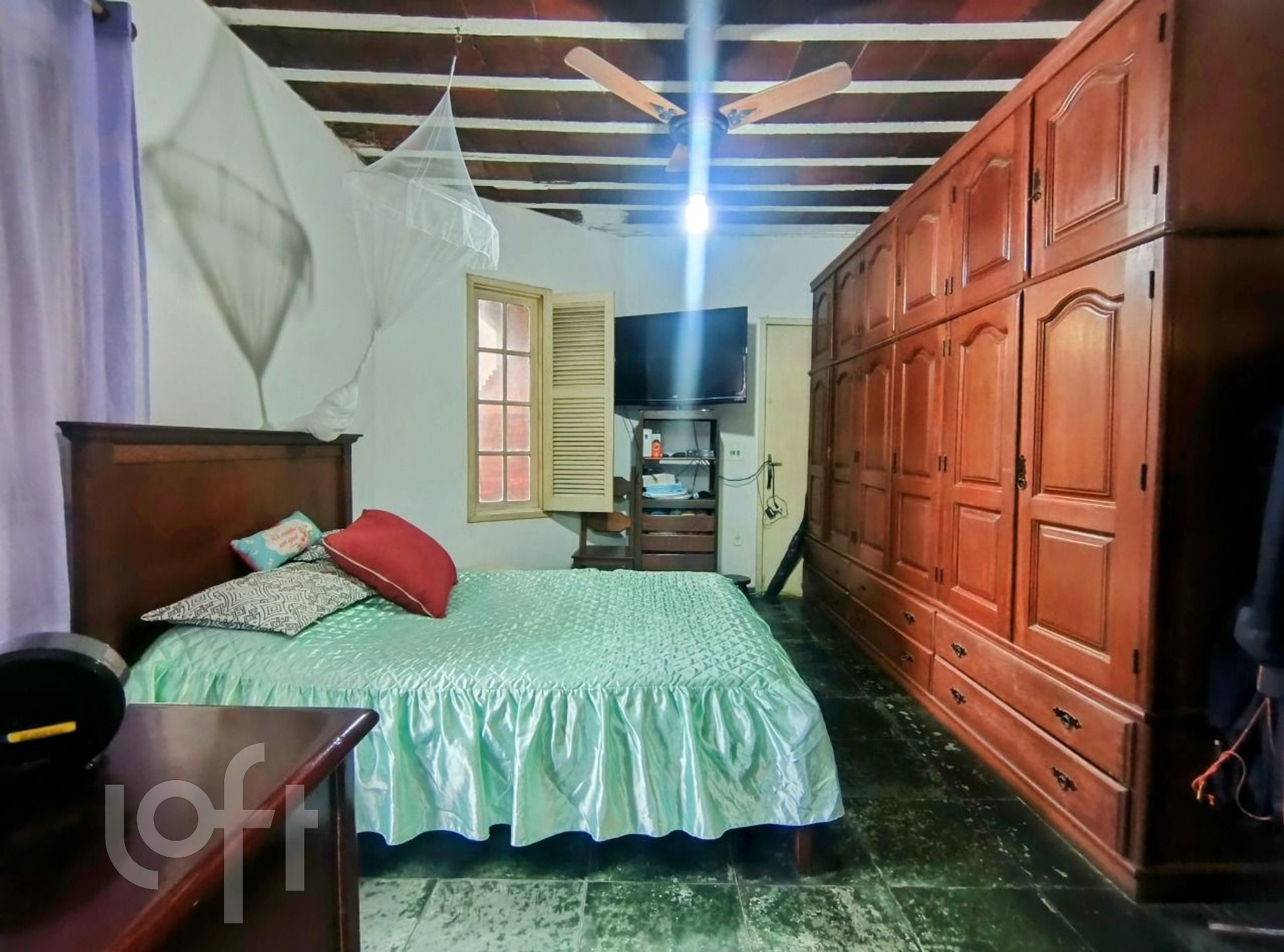 Casa à venda com 6 quartos, 300m² - Foto 66