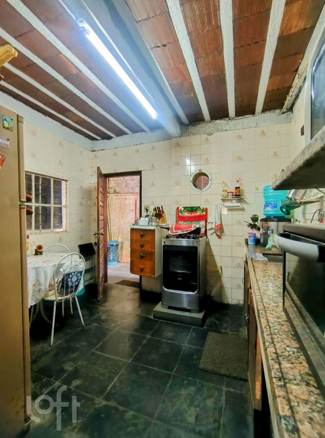 Casa à venda com 6 quartos, 300m² - Foto 56