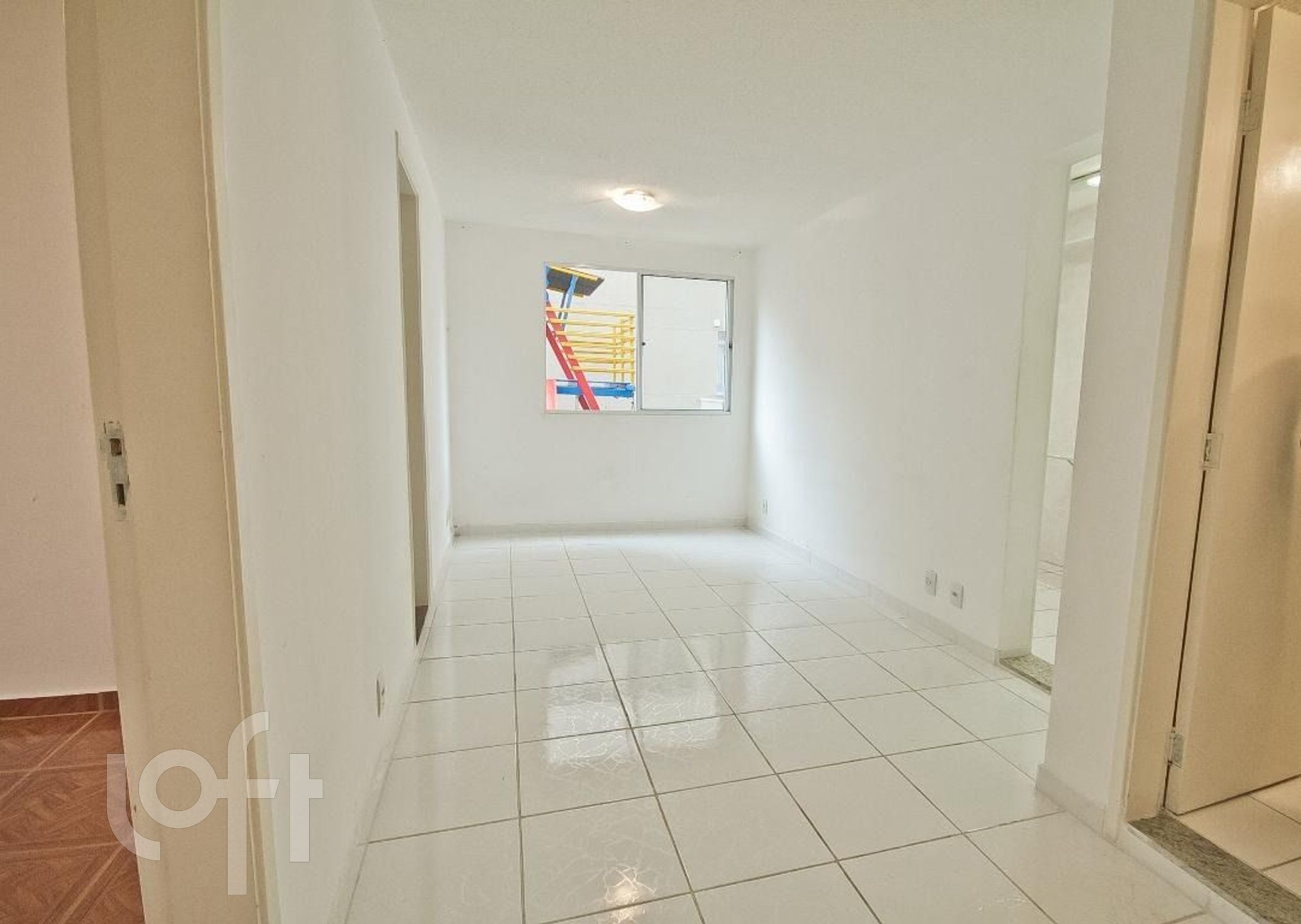 Apartamento à venda com 3 quartos, 49m² - Foto 4