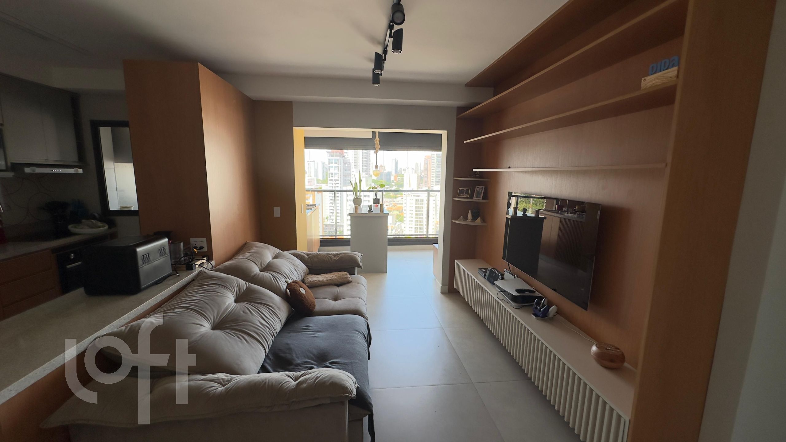 Apartamento à venda com 2 quartos, 84m² - Foto 1