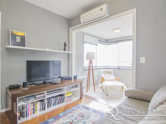 Apartamento com 47m², 1 dormitório, 1 vaga, Bela Vista em Porto Alegre