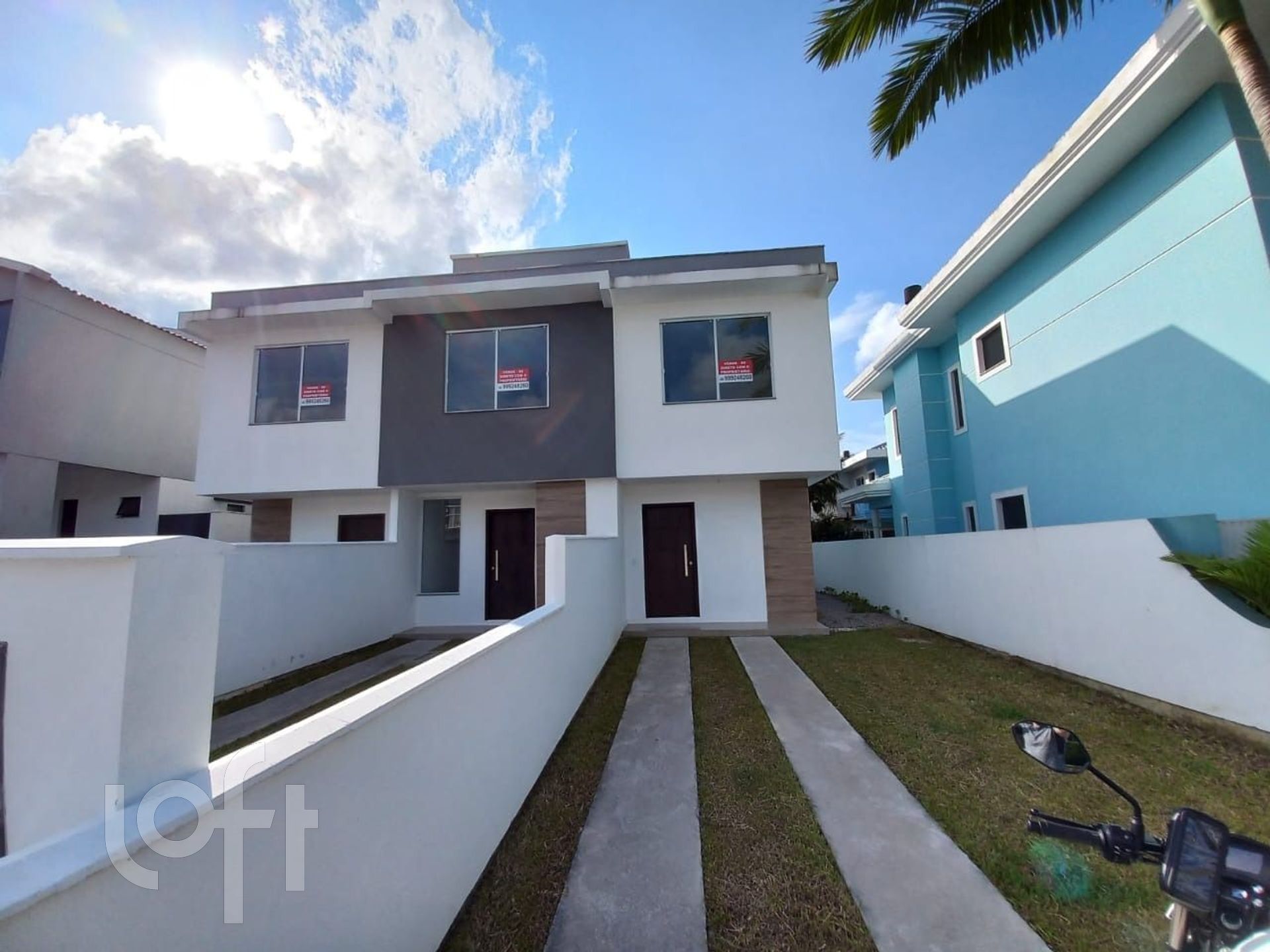 Casa Residencial com 129m², 3 quartos, 1 suíte, 2 garagens, no bairro Cachoeira do bom Jesus em Florianópolis