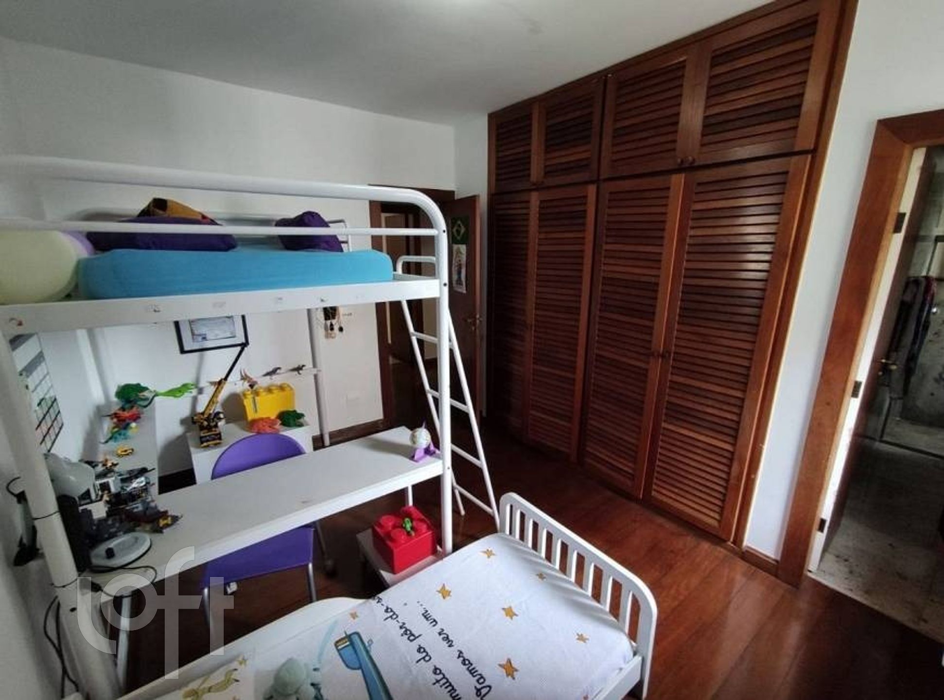 Apartamento à venda com 4 quartos, 199m² - Foto 15