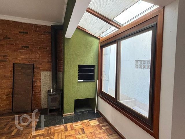 Apartamento com 100m², 3 dormitórios, Menino Deus em Porto Alegre