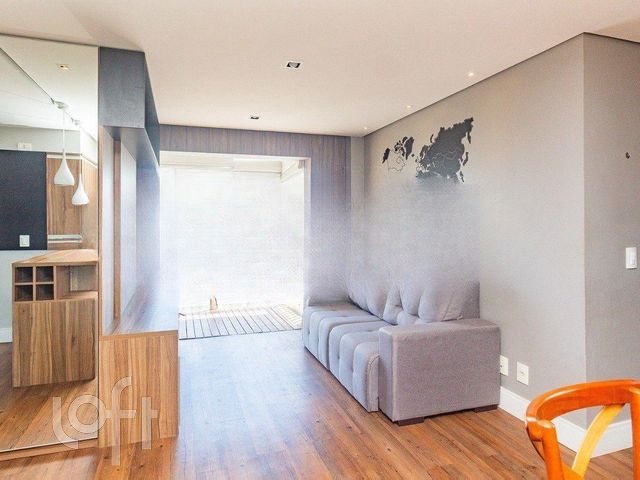 Apartamento com 68m², 2 dormitórios, 1 suíte, 1 vaga, Vila Ipiranga em Porto Alegre