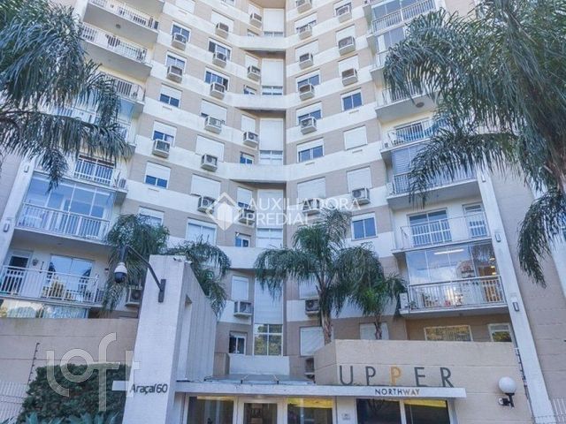 Apartamento com 68m², 2 dormitórios, 1 suíte, 1 vaga, Vila Ipiranga em Porto Alegre