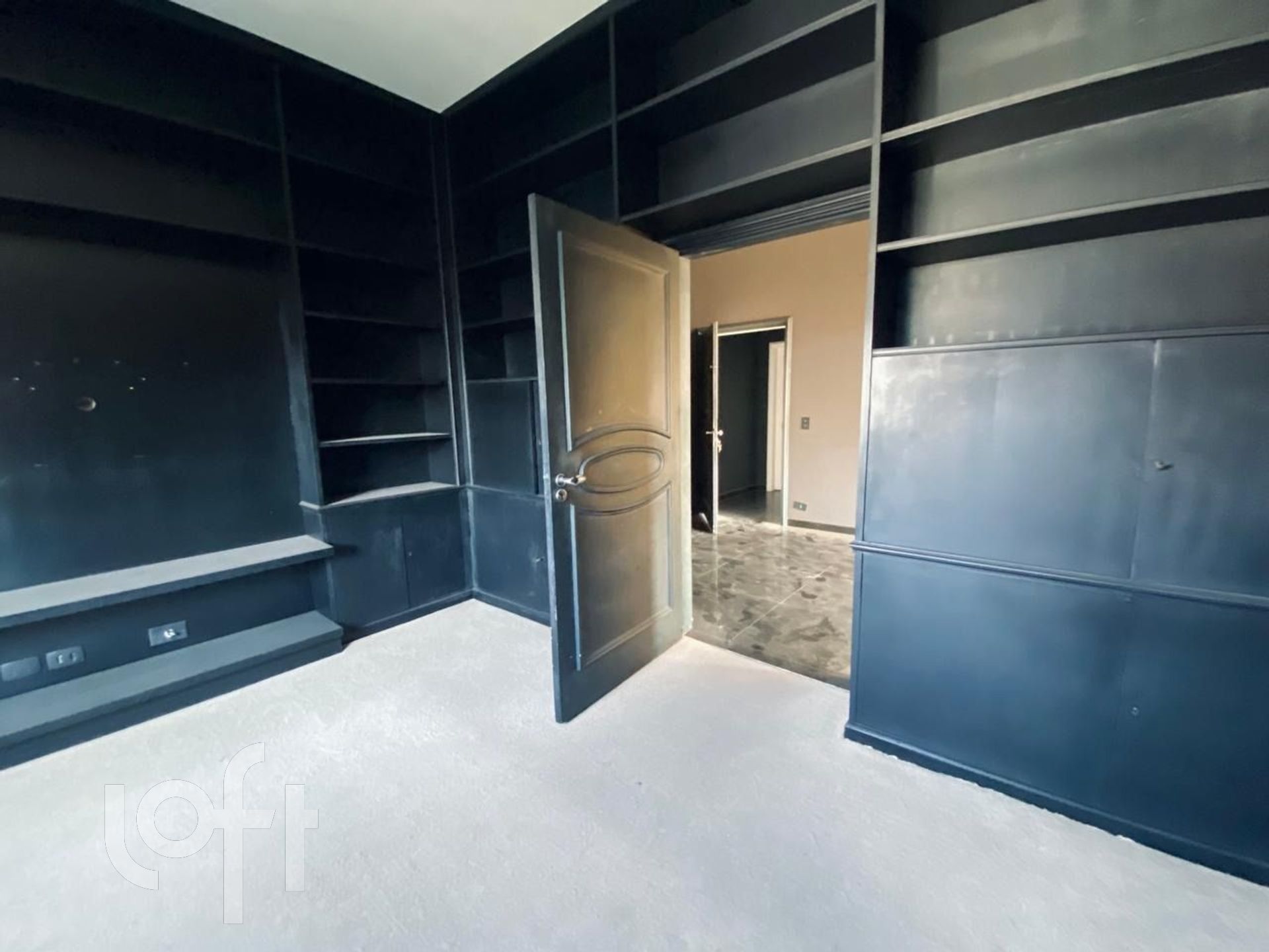 Apartamento à venda com 3 quartos, 340m² - Foto 9