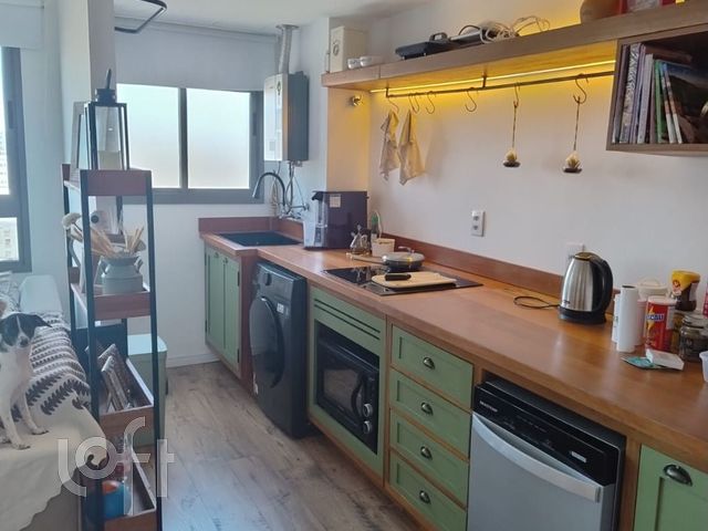 Apartamento com 45m², 1 dormitório, 1 vaga, Vila Ipiranga em Porto Alegre