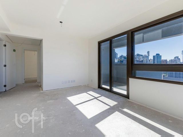 Apartamento com 79m², 2 dormitórios, 2 suítes, 2 vagas, Rio Branco em Porto Alegre