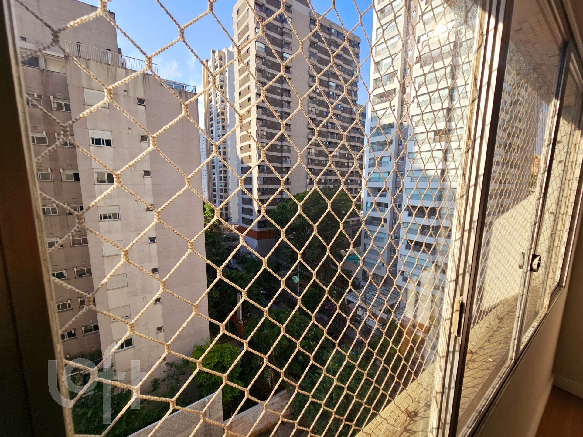 Imagem da propriedade PU1vy8toy 4