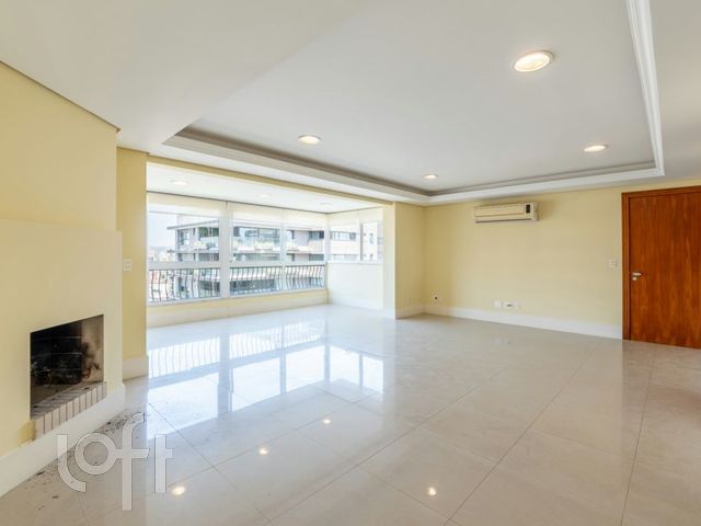 Apartamento com 147m², 3 dormitórios, 2 suítes, 3 vagas, Bela Vista em Porto Alegre