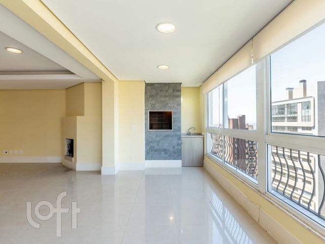 Apartamento com 147m², 3 dormitórios, 2 suítes, 3 vagas, Bela Vista em Porto Alegre