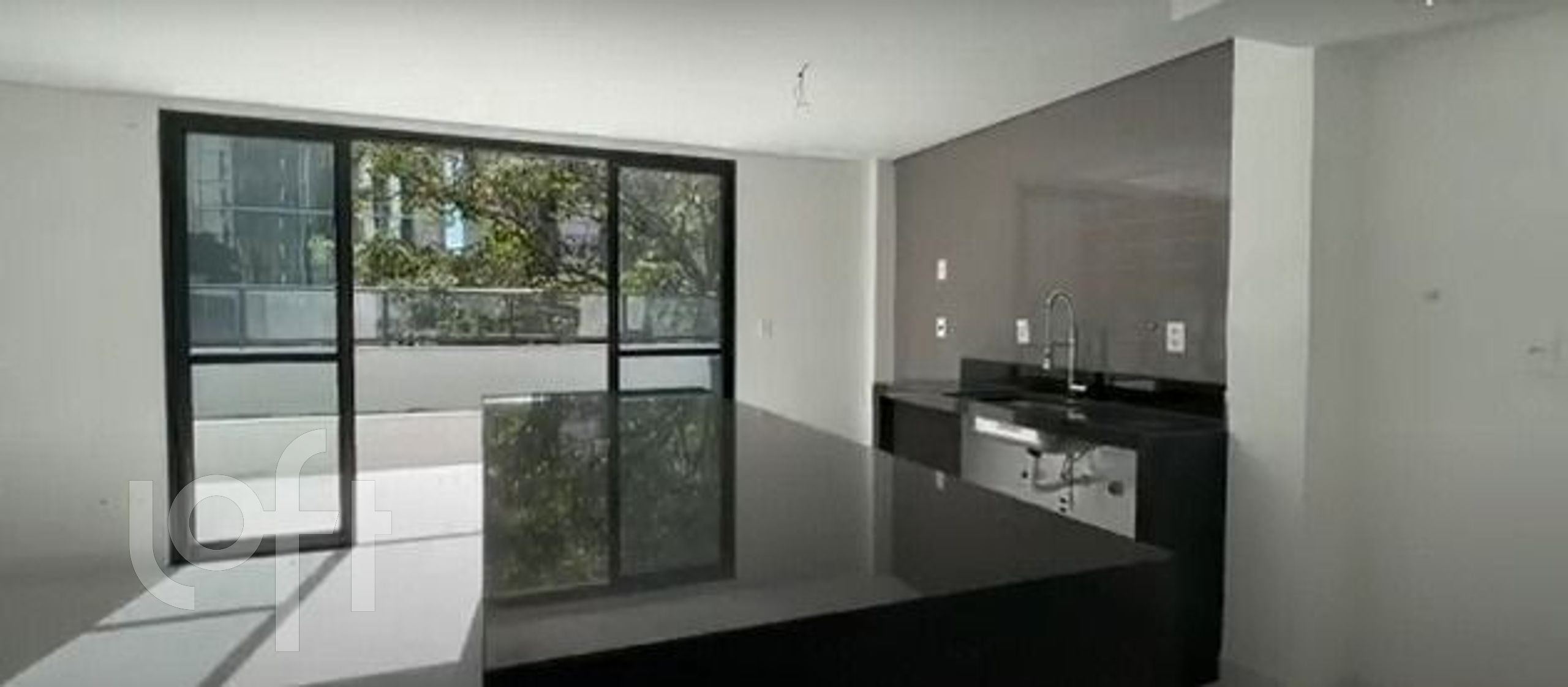 Apartamento à venda com 3 quartos, 140m² - Foto 6