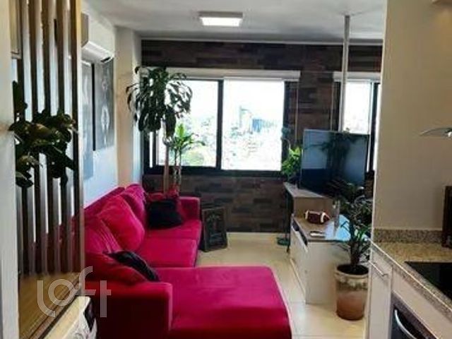 Apartamento com 35m², 1 dormitório, 1 vaga, Floresta em Porto Alegre