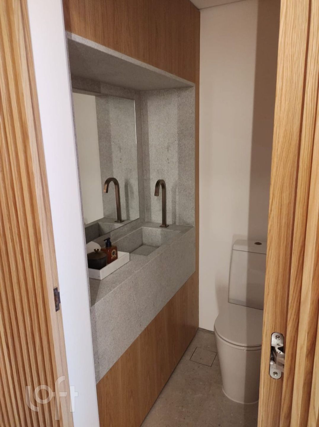 Apartamento à venda com 3 quartos, 150m² - Foto 16