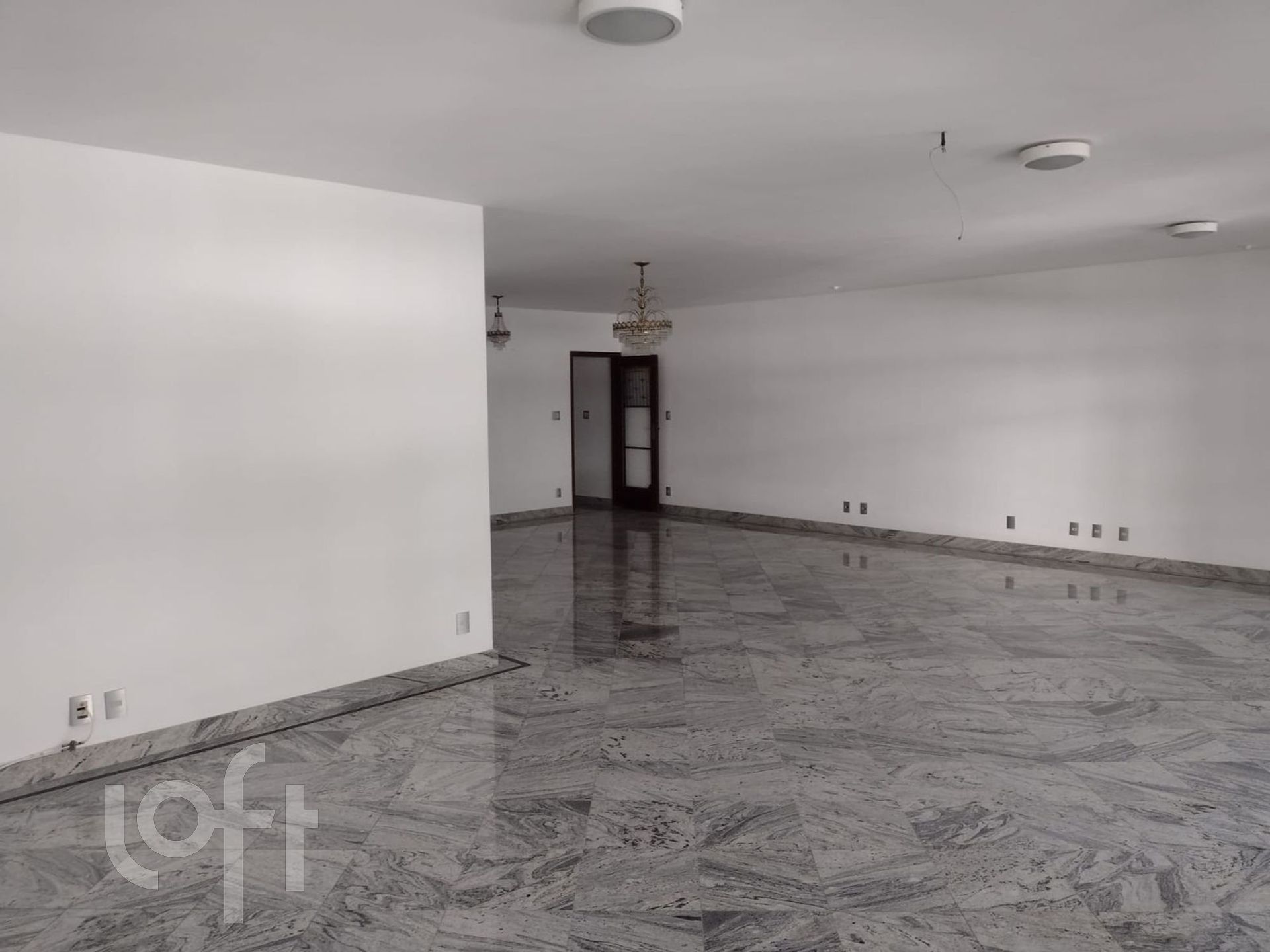 Apartamento à venda com 5 quartos, 310m² - Foto 21