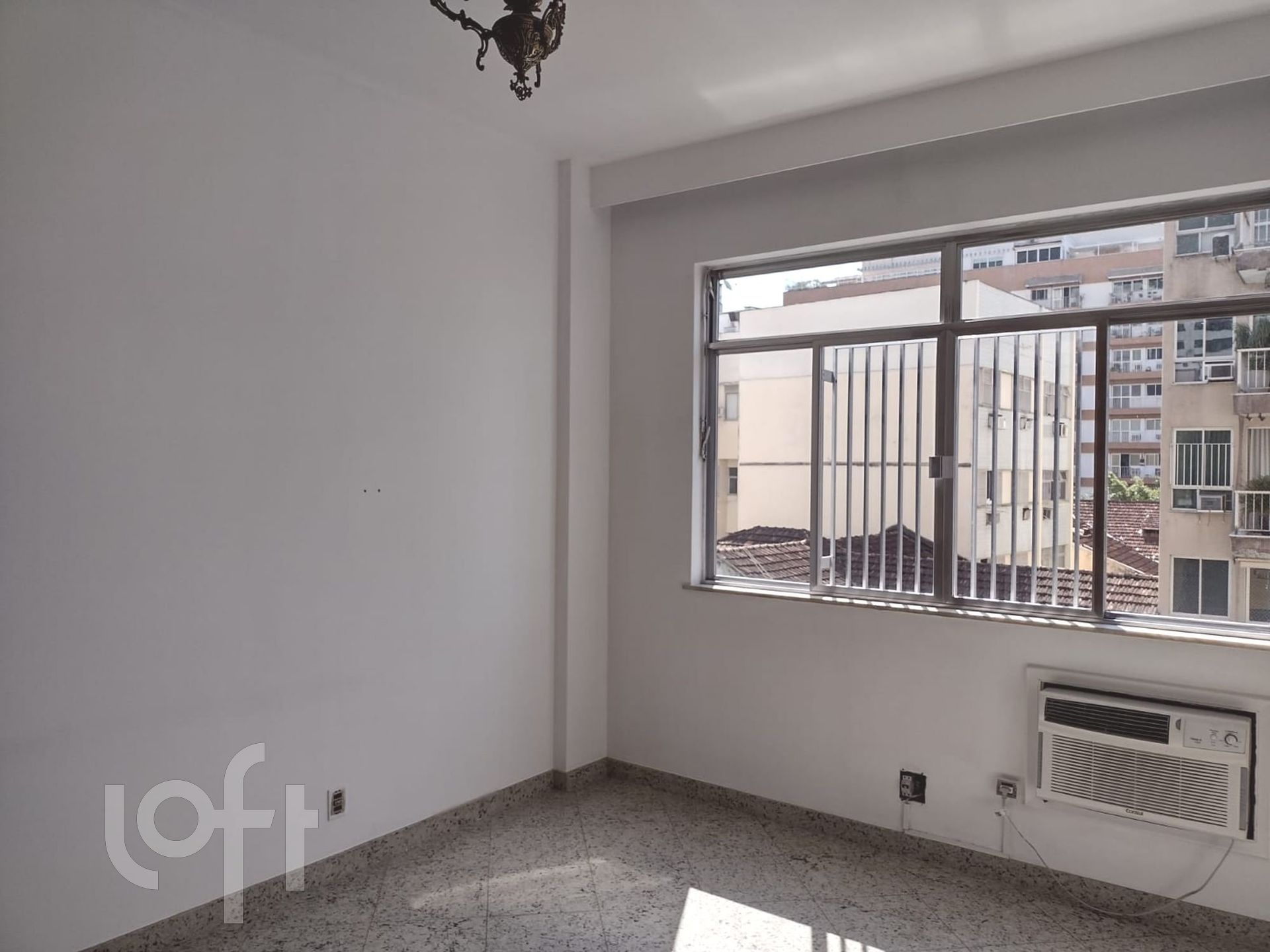 Apartamento à venda com 5 quartos, 310m² - Foto 15