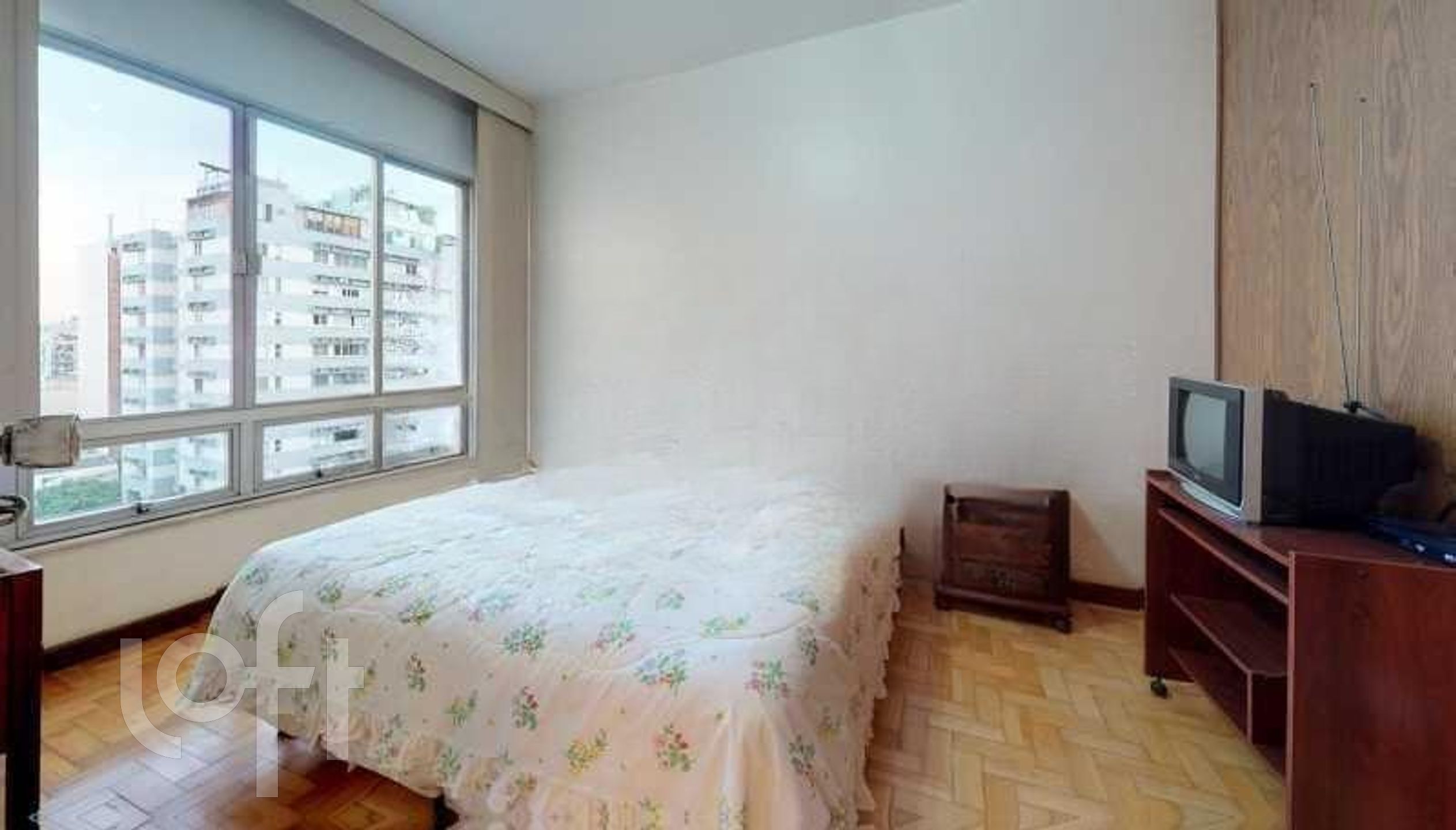 Apartamento à venda com 3 quartos, 182m² - Foto 15