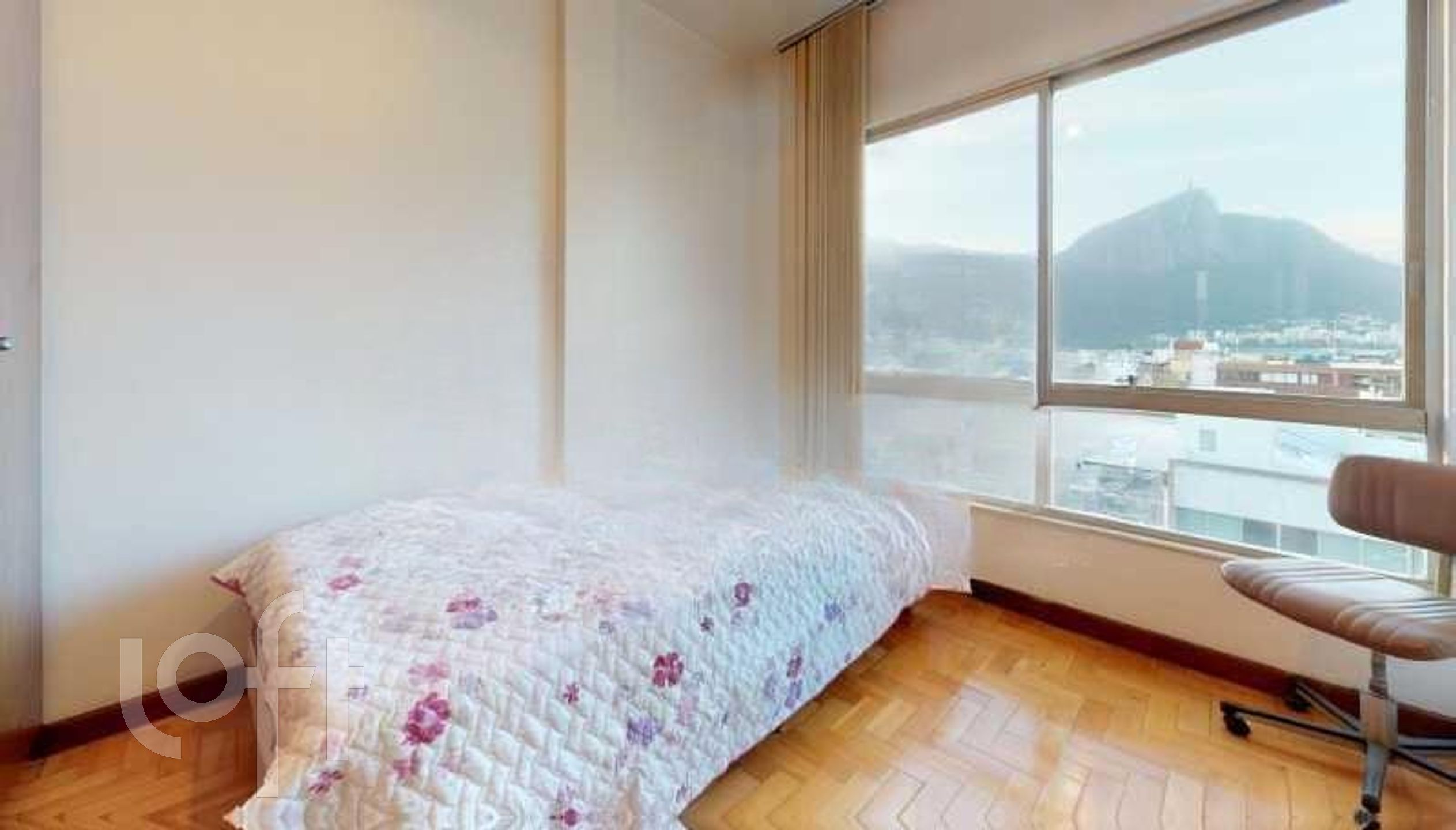 Apartamento à venda com 3 quartos, 182m² - Foto 12