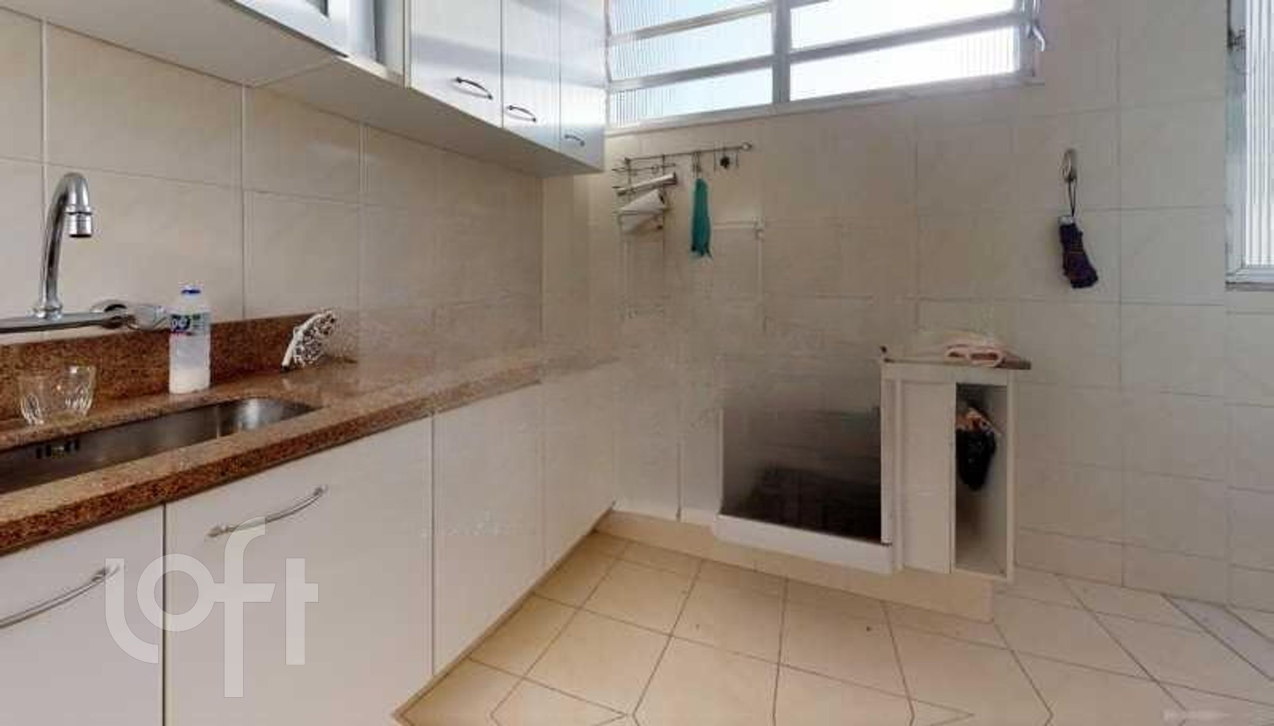 Apartamento à venda com 3 quartos, 182m² - Foto 25