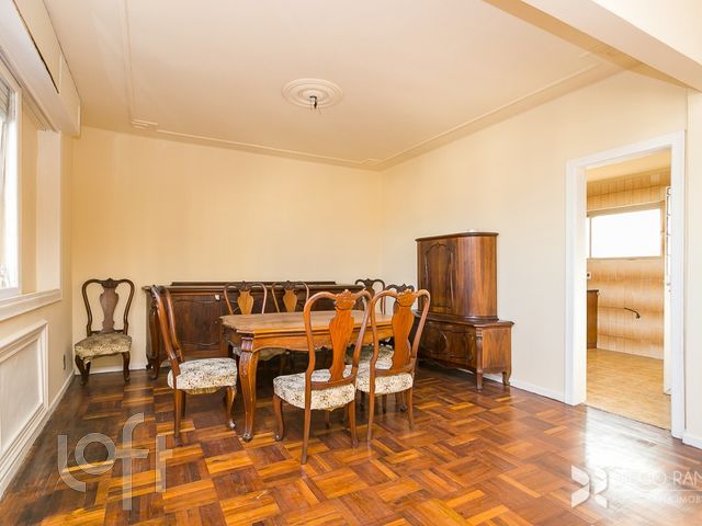 Apartamento com 190m², 3 dormitórios, 1 vaga, Rio Branco em Porto Alegre
