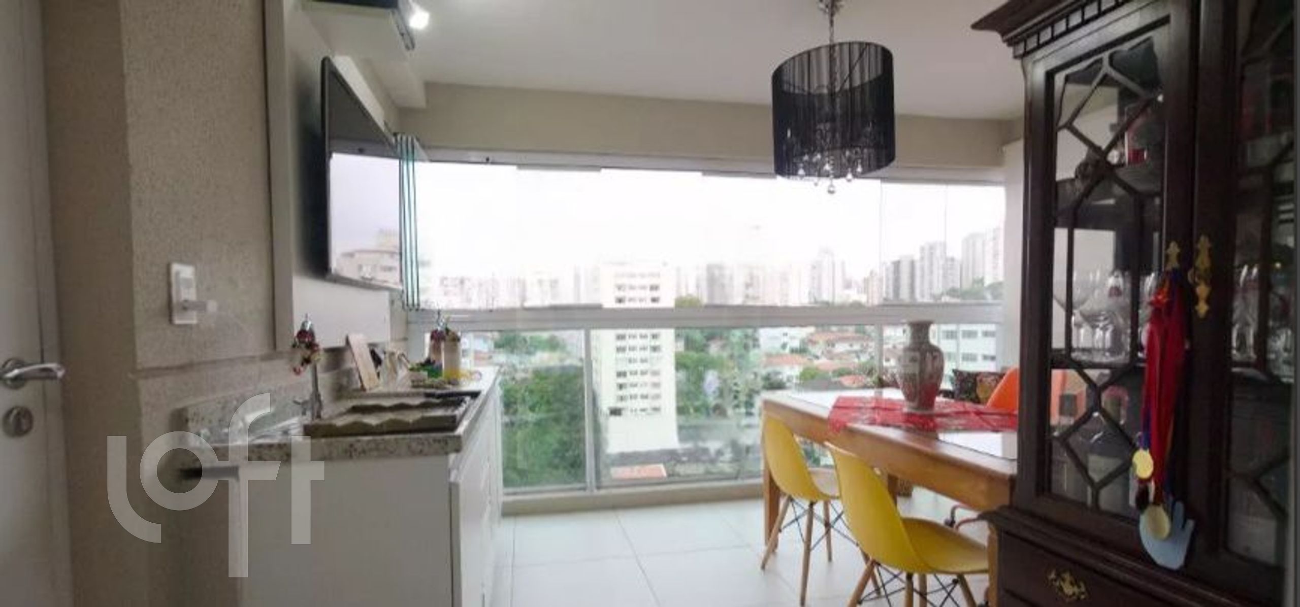 Apartamento à venda com 2 quartos, 66m² - Foto 2