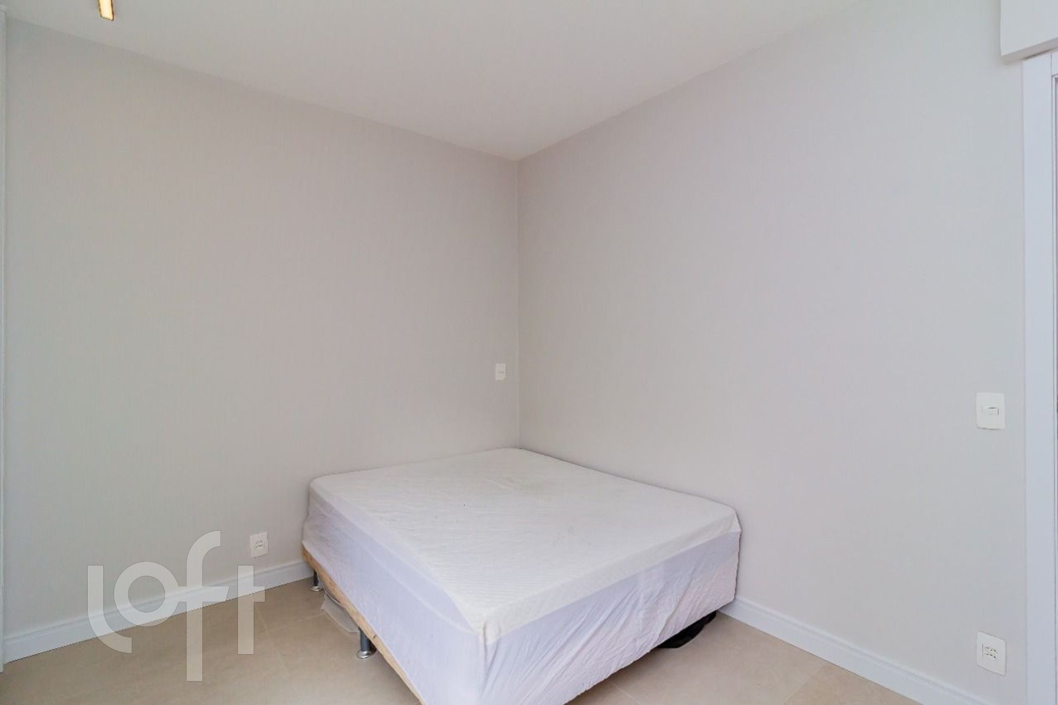 Apartamento à venda com 2 quartos, 93m² - Foto 26