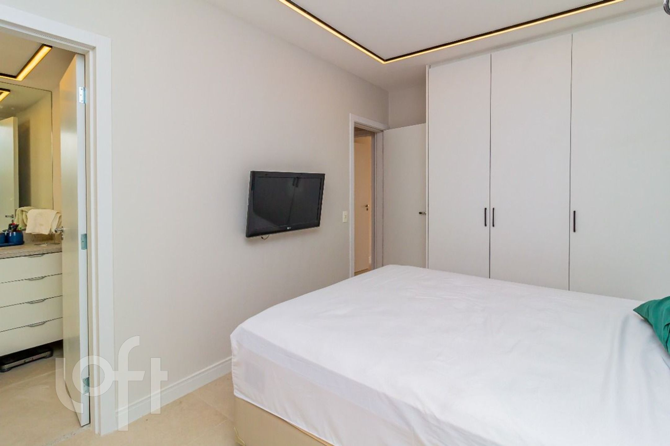 Apartamento à venda com 2 quartos, 93m² - Foto 18