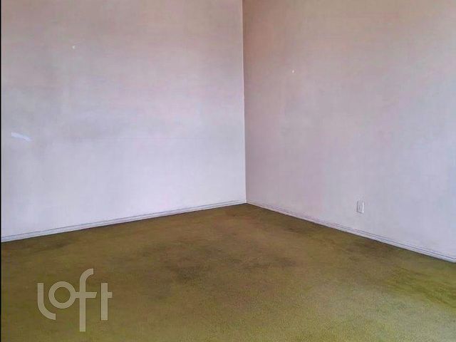 Apartamento com 122m², 3 dormitórios, 1 suíte, 1 vaga, Bom Fim em Porto Alegre
