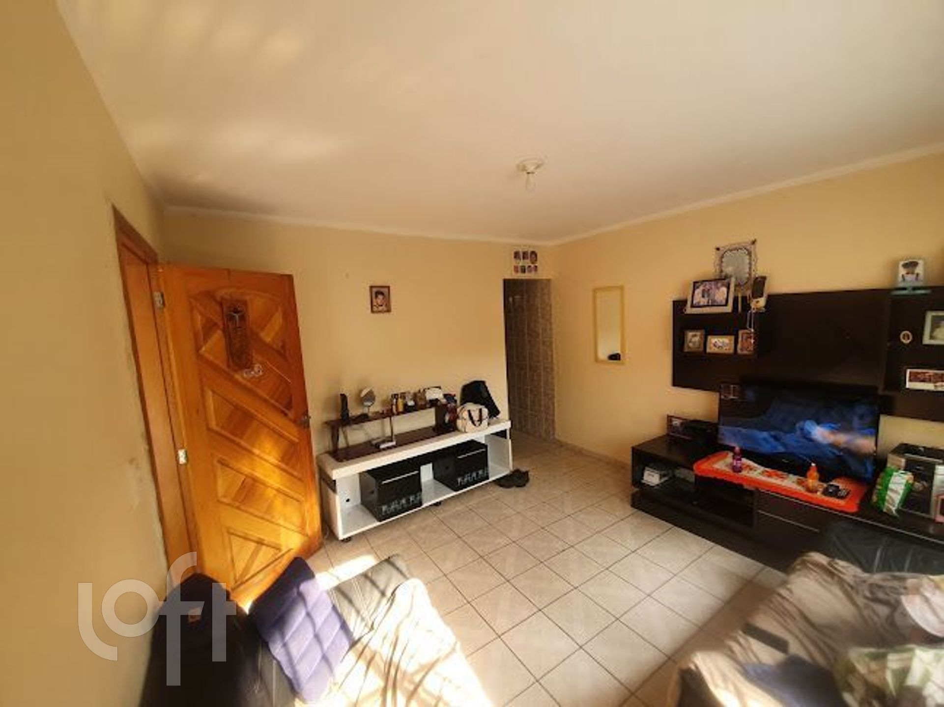 Casa à venda com 4 quartos, 100m² - Foto 1