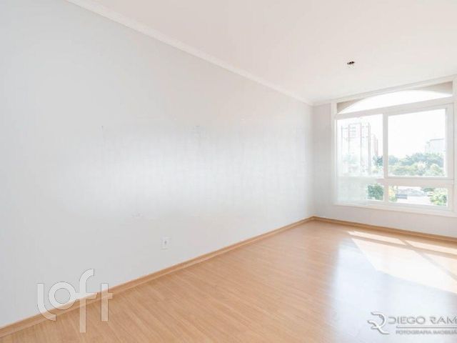 Apartamento com 78m², 2 dormitórios, 1 suíte, 2 vagas, Boa Vista em Porto Alegre
