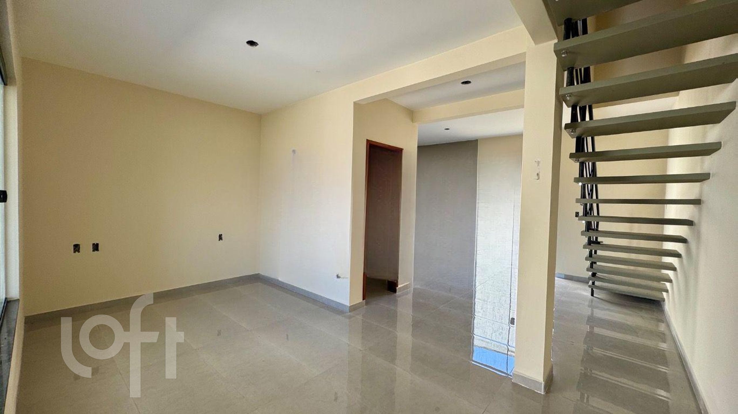Casa à venda em Ipiranga com 110 m², 3 quartos, 1 suíte, 2 vagas