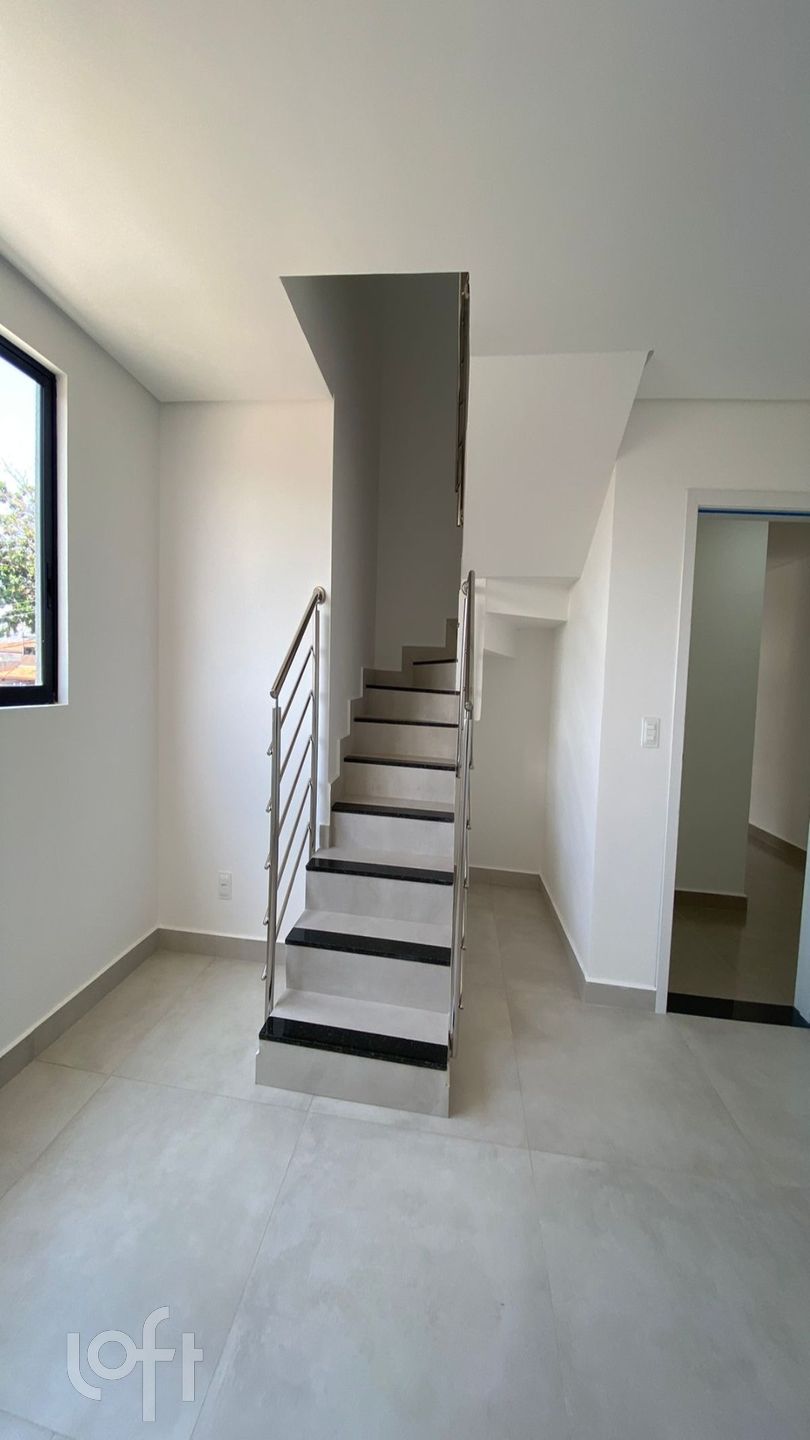 Apartamento à venda com 3 quartos, 118m² - Foto 17