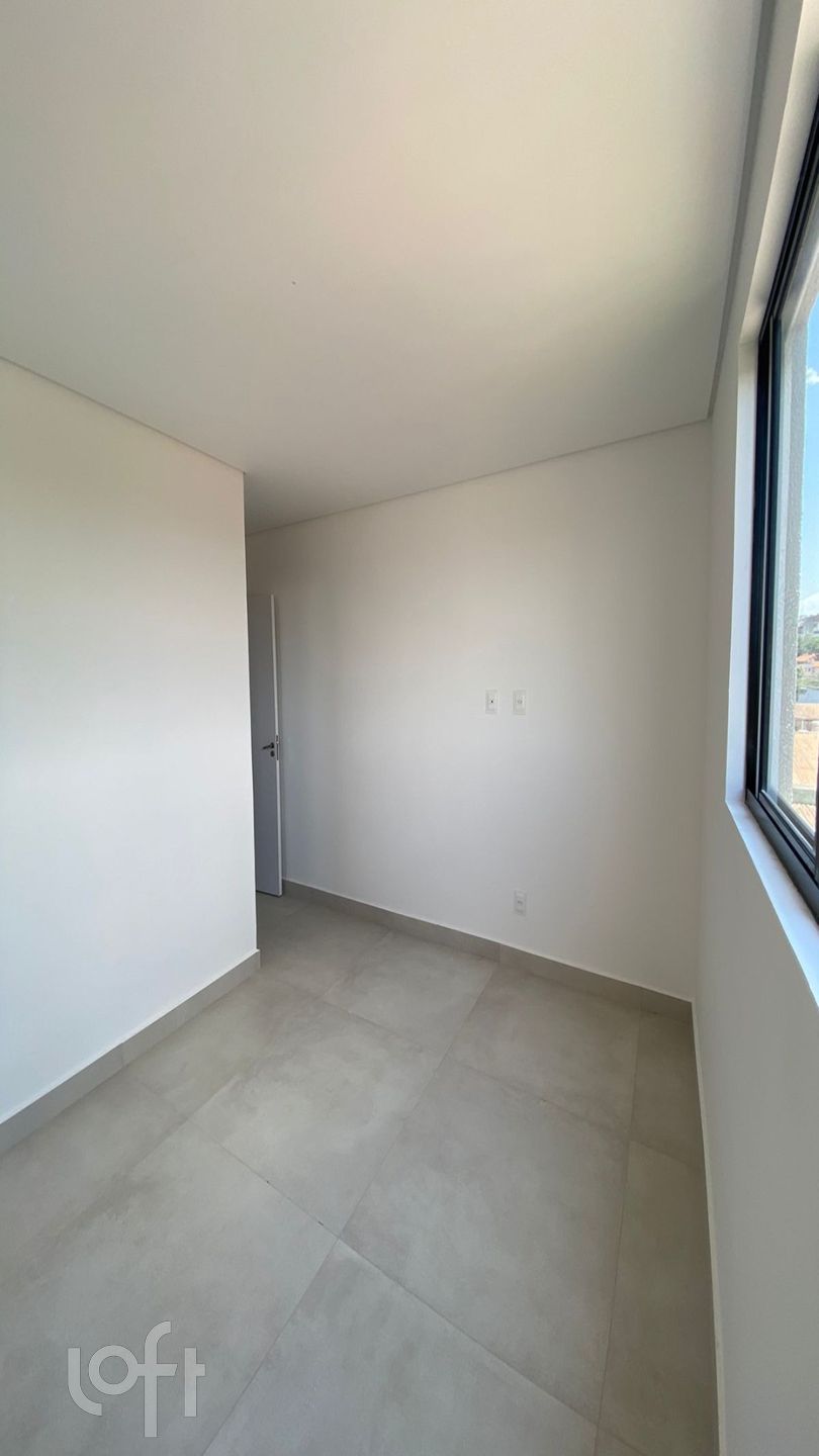 Apartamento à venda com 3 quartos, 118m² - Foto 12