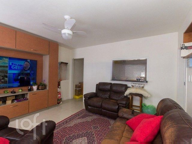 Apartamento com 100m², 4 dormitórios, 1 suíte, 1 vaga, Higienópolis em Porto Alegre