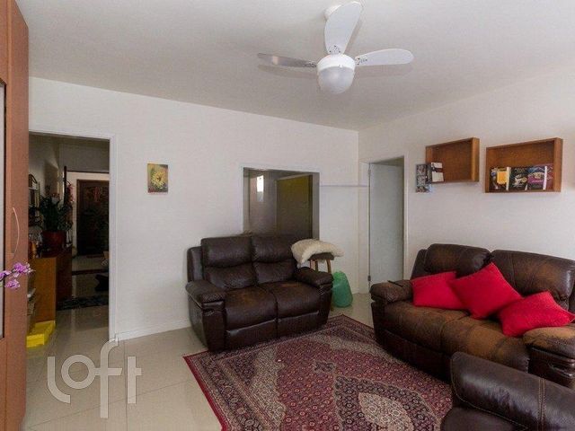 Apartamento com 100m², 4 dormitórios, 1 suíte, 1 vaga, Higienópolis em Porto Alegre