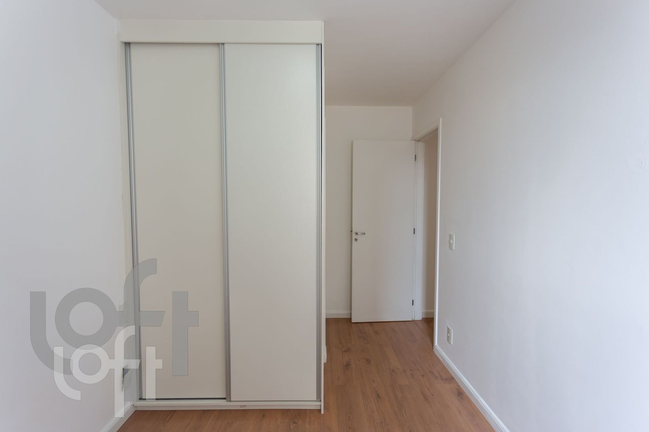 Apartamento à venda com 2 quartos, 58m² - Foto 5