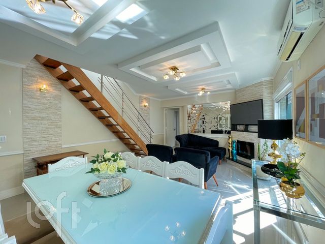 Apartamento com 207m², 3 dormitórios, 2 suítes, 2 vagas, Rio Branco em Porto Alegre