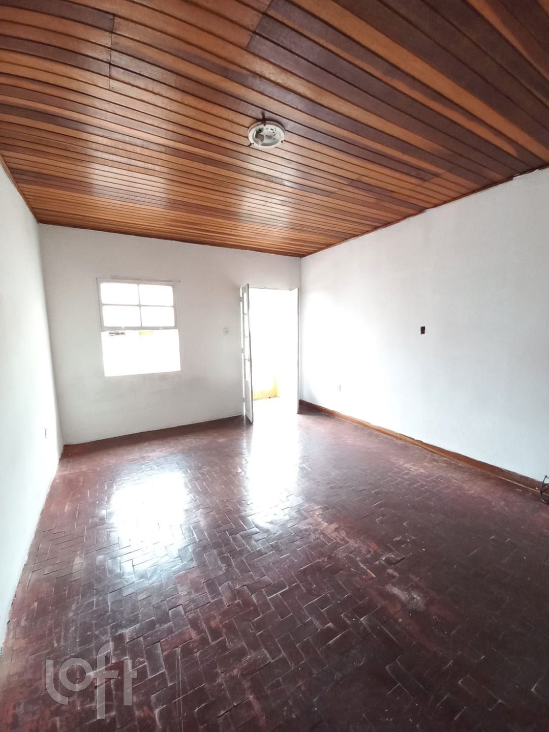 Casa à venda com 2 quartos, 90m² - Foto 5