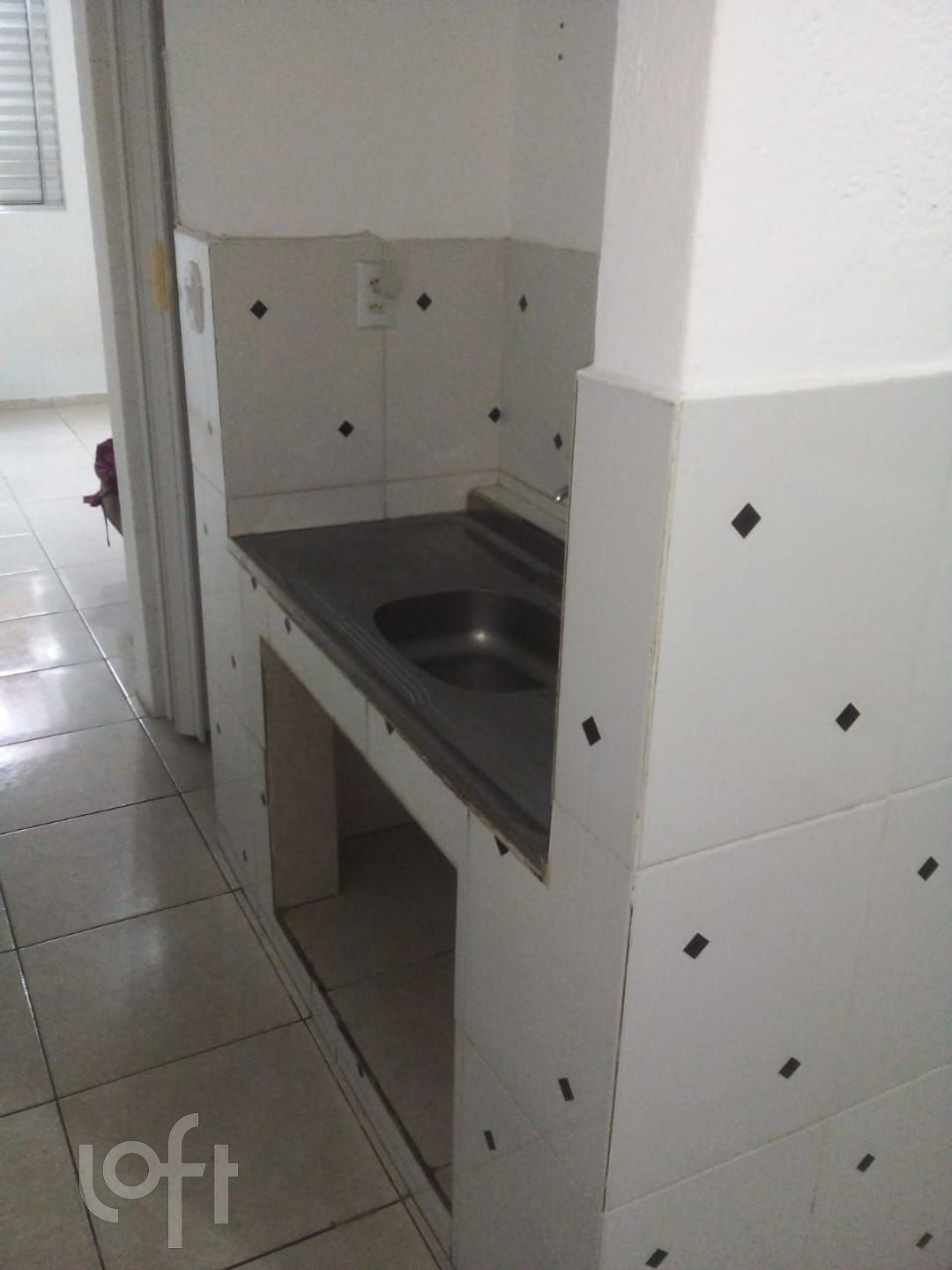 Apartamento à venda com 1 quarto, 37m² - Foto 7