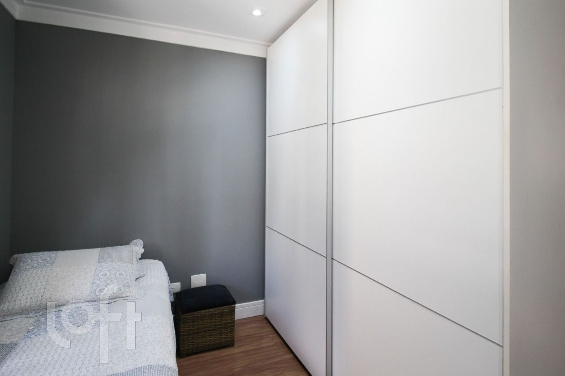 Apartamento à venda com 2 quartos, 60m² - Foto 18