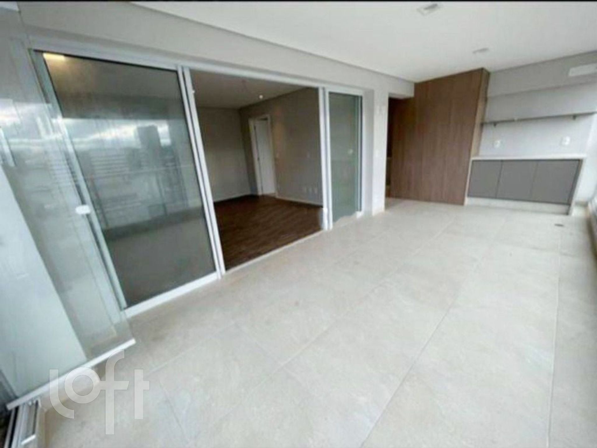 Apartamento à venda com 3 quartos, 130m² - Foto 4