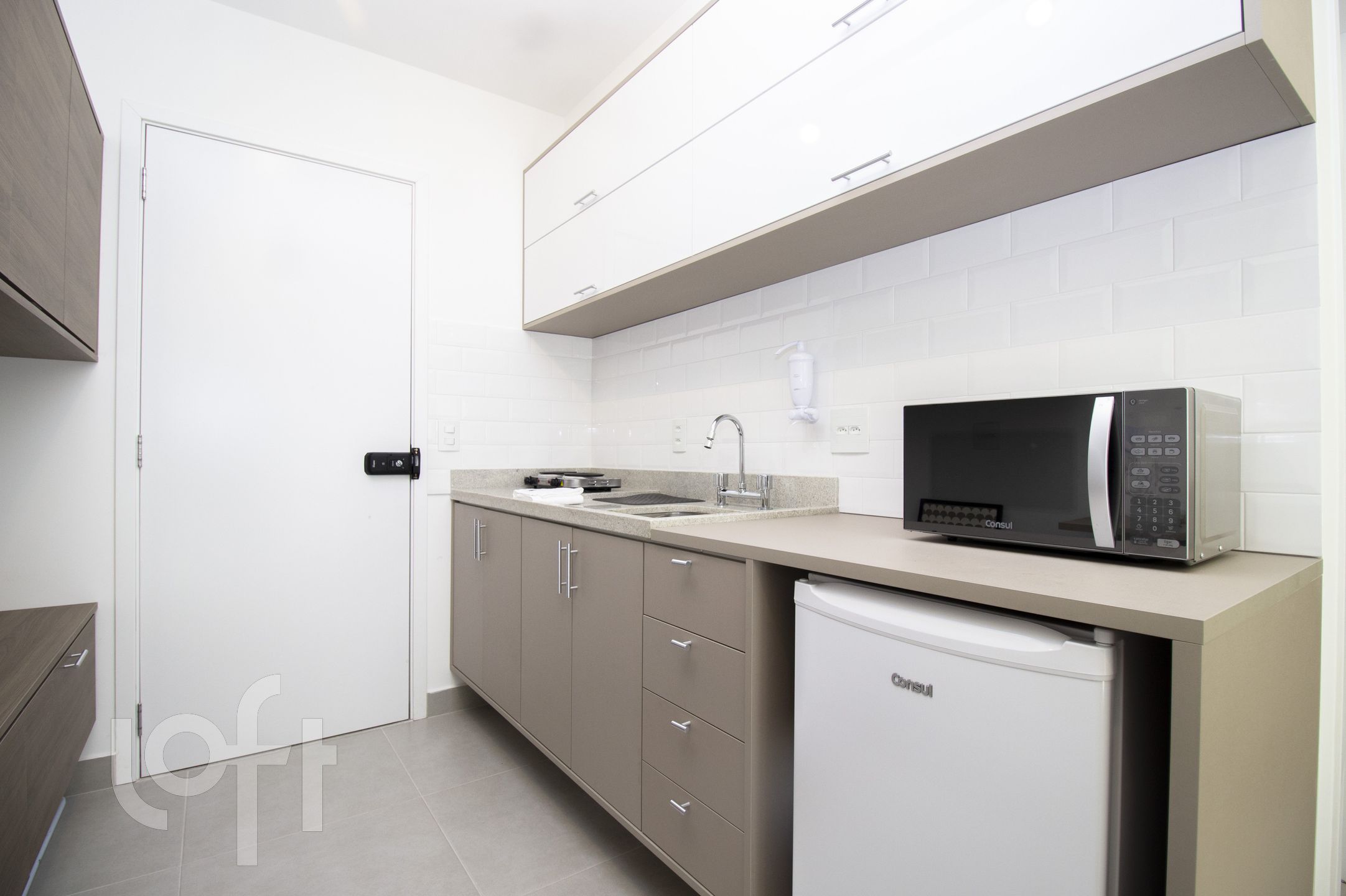 Apartamento à venda com 1 quarto, 33m² - Foto 11