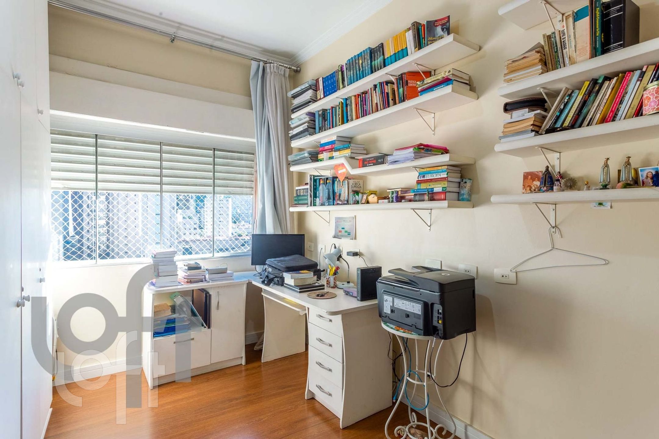 Apartamento à venda com 3 quartos, 130m² - Foto 3