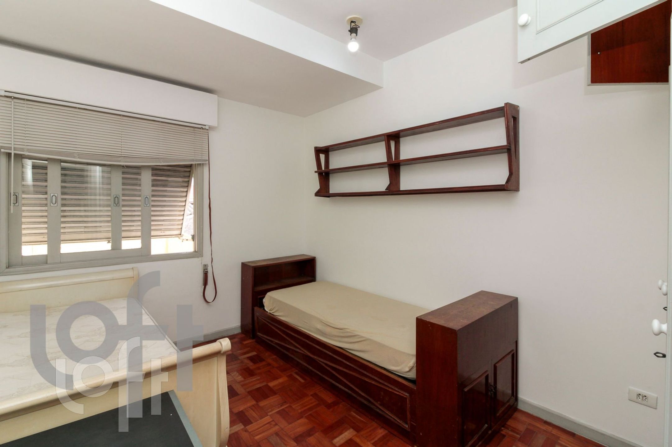 Apartamento à venda com 2 quartos, 77m² - Foto 30