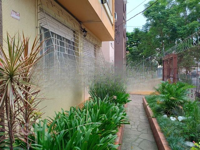 Apartamento com 88m², 3 dormitórios, 1 suíte, 1 vaga, Santana em Porto Alegre