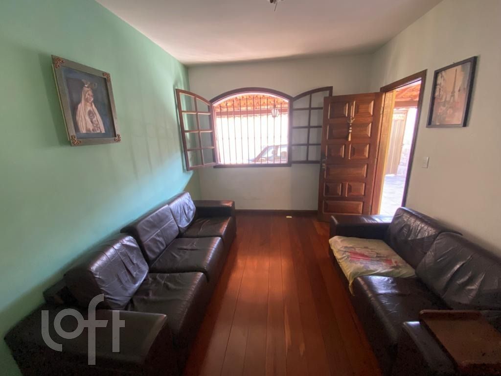 Casa à venda com 3 quartos, 225m² - Foto 7