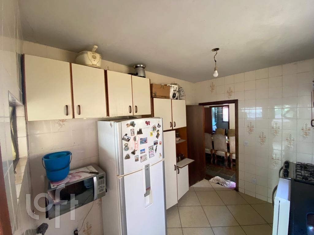 Casa à venda com 3 quartos, 225m² - Foto 22