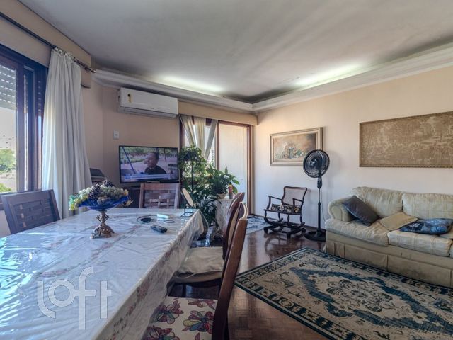 Apartamento com 179m², 3 dormitórios, 1 suíte, 1 vaga, Auxiliadora em Porto Alegre