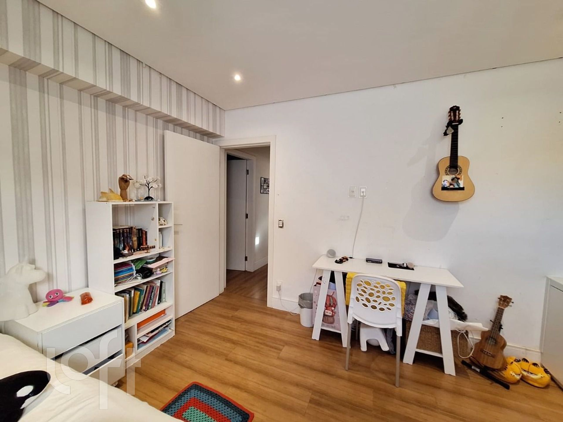 Casa à venda com 4 quartos, 297m² - Foto 18